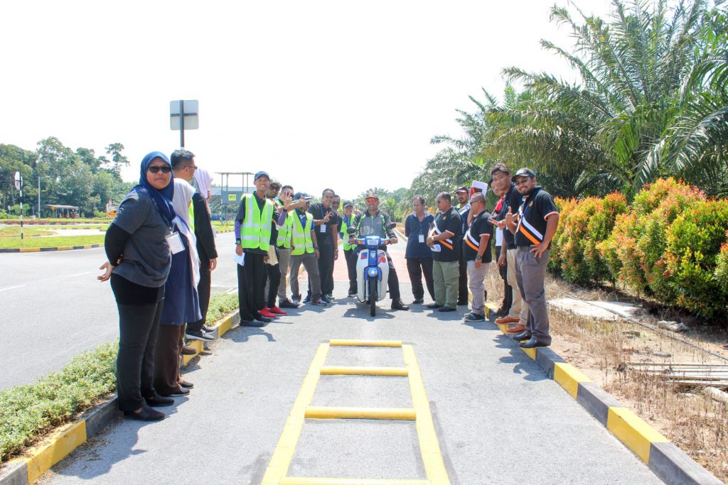 Kursus Pensijilan Pengajar Institut Memandu (SPIM) kelas B dan E 